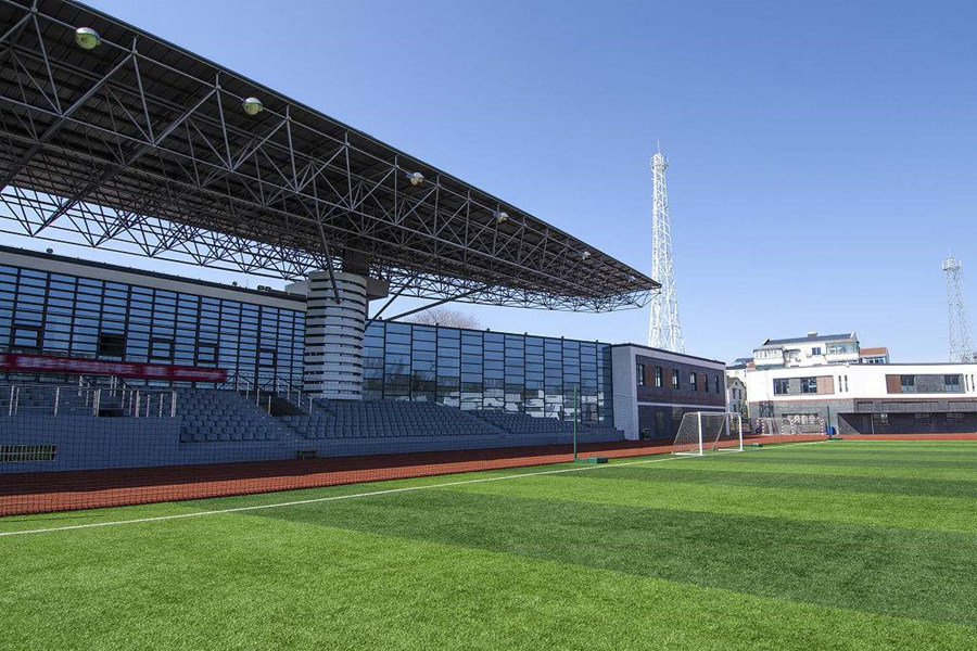 安陆体育场看台网架工程